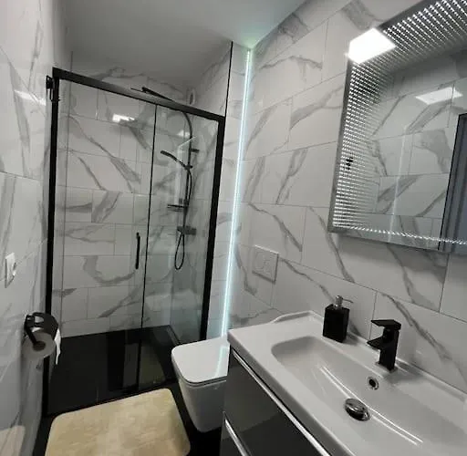 S&m * קולובז'ג